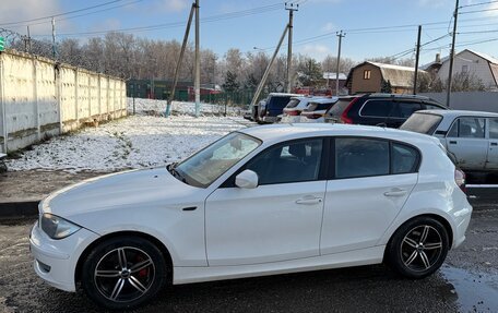BMW 1 серия, 2011 год, 900 000 рублей, 4 фотография