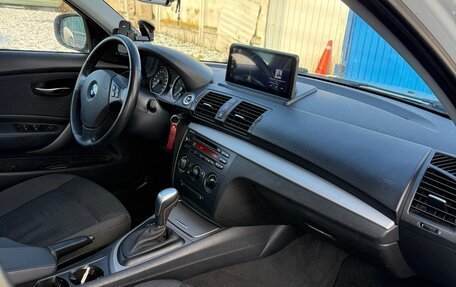 BMW 1 серия, 2011 год, 900 000 рублей, 6 фотография