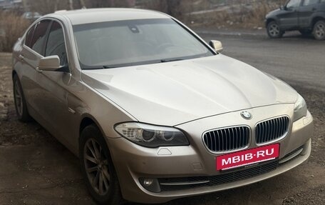 BMW 5 серия, 2011 год, 1 600 000 рублей, 3 фотография