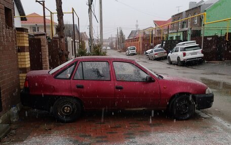 Daewoo Nexia I рестайлинг, 2011 год, 100 000 рублей, 2 фотография