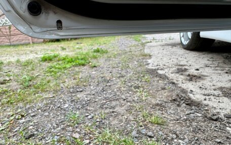 Toyota Ipsum II, 2004 год, 1 350 000 рублей, 13 фотография