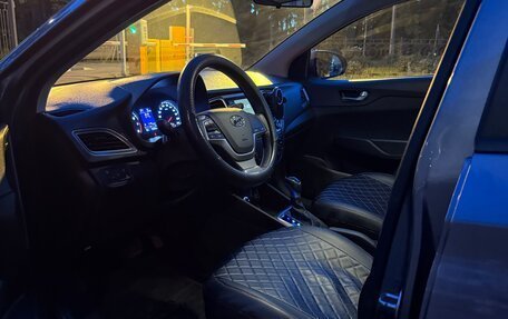 Hyundai Solaris II рестайлинг, 2021 год, 1 750 000 рублей, 7 фотография