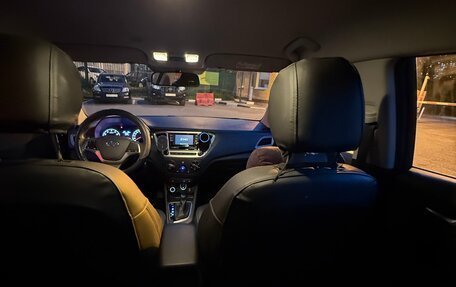 Hyundai Solaris II рестайлинг, 2021 год, 1 750 000 рублей, 9 фотография