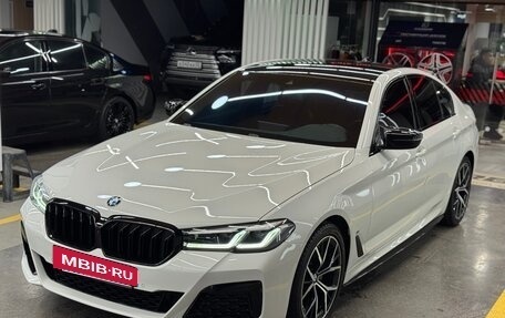 BMW 5 серия, 2020 год, 4 490 000 рублей, 18 фотография