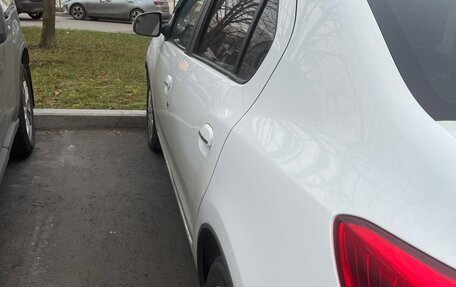 Renault Logan II, 2014 год, 800 000 рублей, 15 фотография