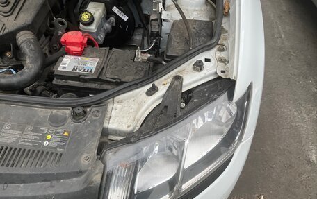 Renault Logan II, 2014 год, 800 000 рублей, 26 фотография