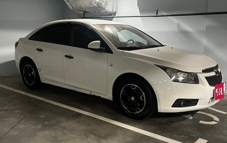 Chevrolet Cruze II, 2012 год, 650 000 рублей, 2 фотография
