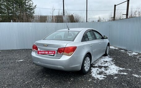 Chevrolet Cruze II, 2009 год, 445 000 рублей, 2 фотография
