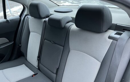 Chevrolet Cruze II, 2009 год, 445 000 рублей, 8 фотография