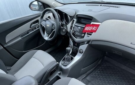 Chevrolet Cruze II, 2009 год, 445 000 рублей, 10 фотография