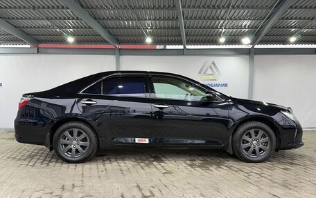 Toyota Camry, 2015 год, 1 899 000 рублей, 6 фотография