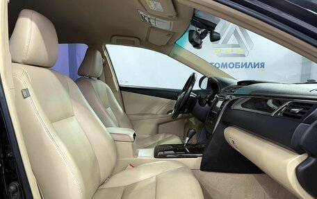 Toyota Camry, 2015 год, 1 899 000 рублей, 11 фотография