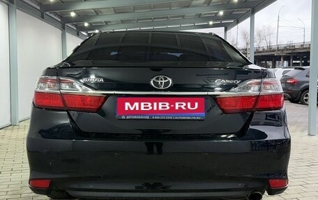 Toyota Camry, 2015 год, 1 899 000 рублей, 4 фотография