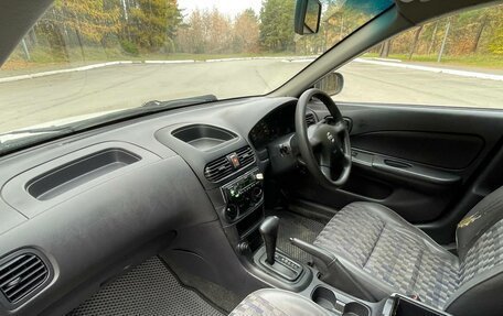 Nissan AD II, 2002 год, 365 000 рублей, 2 фотография