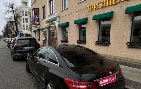 Mercedes-Benz E-Класс, 2009 год, 1 390 000 рублей, 4 фотография