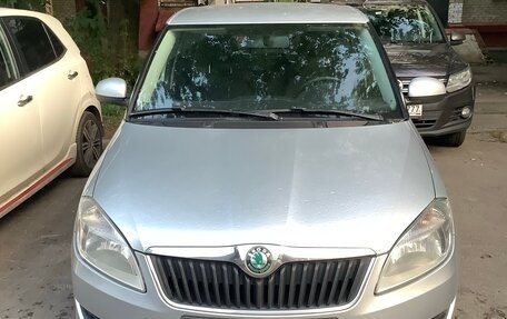 Skoda Fabia II, 2011 год, 600 000 рублей, 2 фотография