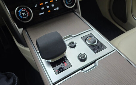 Land Rover Range Rover IV рестайлинг, 2025 год, 22 127 700 рублей, 18 фотография