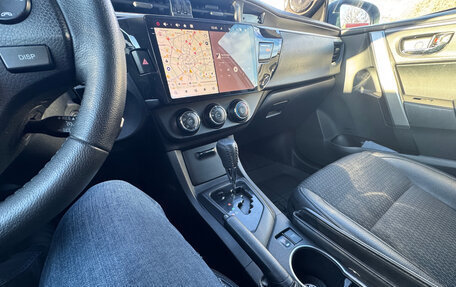 Toyota Corolla, 2014 год, 1 350 000 рублей, 5 фотография