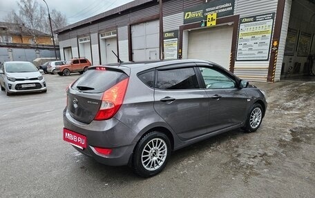 Hyundai Solaris II рестайлинг, 2014 год, 750 000 рублей, 8 фотография