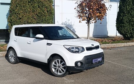 KIA Soul II рестайлинг, 2018 год, 1 850 000 рублей, 2 фотография