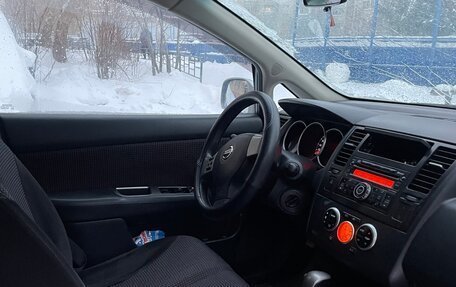 Nissan Tiida, 2010 год, 820 000 рублей, 10 фотография