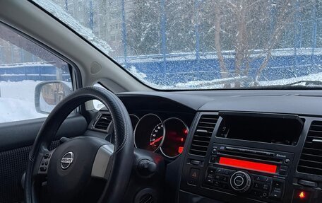 Nissan Tiida, 2010 год, 820 000 рублей, 15 фотография