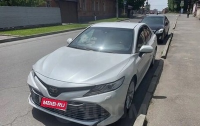 Toyota Camry, 2018 год, 2 700 000 рублей, 1 фотография