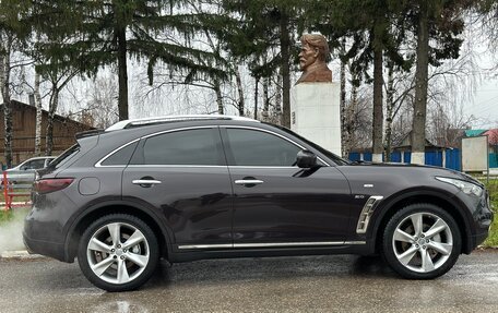 Infiniti FX II, 2011 год, 1 950 000 рублей, 12 фотография