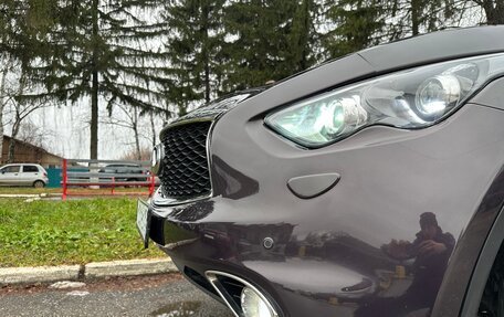 Infiniti FX II, 2011 год, 1 950 000 рублей, 8 фотография