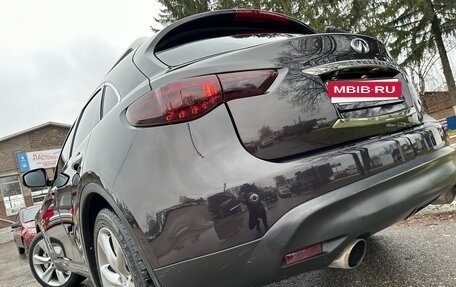 Infiniti FX II, 2011 год, 1 950 000 рублей, 10 фотография