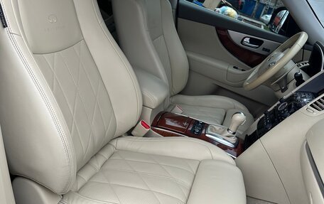 Infiniti FX II, 2011 год, 1 950 000 рублей, 19 фотография