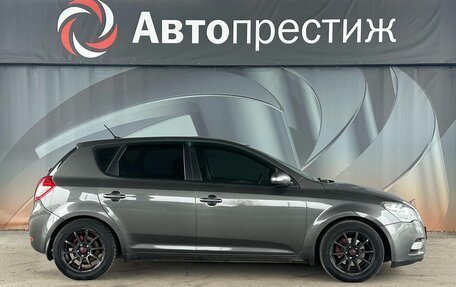 KIA cee'd I рестайлинг, 2011 год, 880 000 рублей, 8 фотография