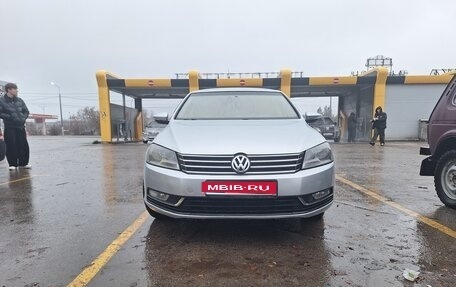 Volkswagen Passat B7, 2011 год, 870 000 рублей, 1 фотография