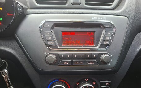 KIA Rio III рестайлинг, 2014 год, 850 000 рублей, 5 фотография