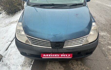 Nissan Tiida, 2005 год, 300 000 рублей, 2 фотография