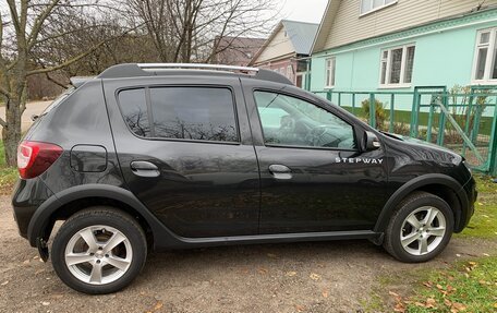 Renault Sandero II рестайлинг, 2016 год, 1 230 000 рублей, 4 фотография