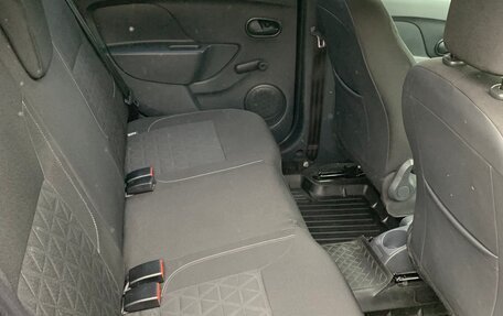 Renault Sandero II рестайлинг, 2016 год, 1 230 000 рублей, 6 фотография