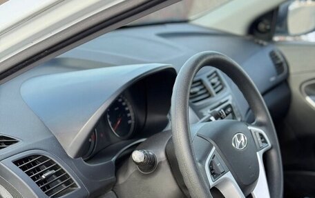 Hyundai Solaris II рестайлинг, 2016 год, 770 000 рублей, 5 фотография