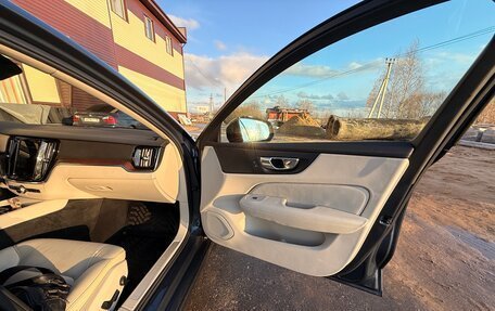 Volvo S60 III, 2021 год, 3 300 000 рублей, 18 фотография