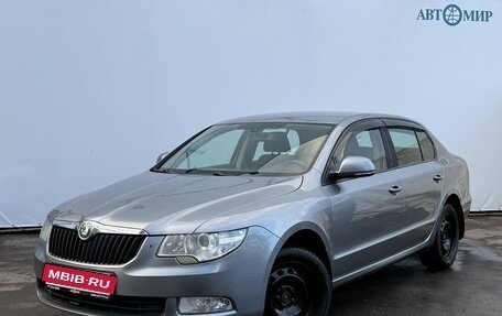 Skoda Superb III рестайлинг, 2011 год, 835 000 рублей, 1 фотография