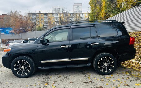 Toyota Land Cruiser 200, 2014 год, 3 400 000 рублей, 8 фотография