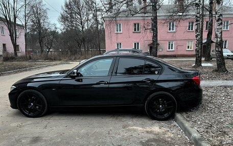 BMW 3 серия, 2012 год, 1 700 000 рублей, 4 фотография
