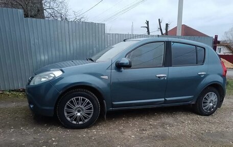 Renault Sandero I, 2011 год, 600 000 рублей, 3 фотография