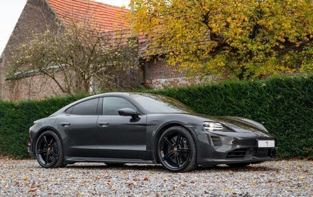 Porsche Taycan I, 2023 год, 13 260 000 рублей, 2 фотография