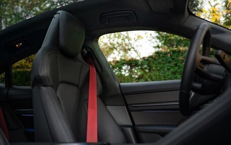 Porsche Taycan I, 2023 год, 13 260 000 рублей, 17 фотография