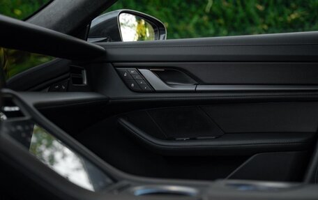 Porsche Taycan I, 2023 год, 13 260 000 рублей, 28 фотография