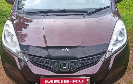 Honda Fit III, 2012 год, 1 070 000 рублей, 2 фотография
