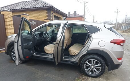 Hyundai Tucson III, 2018 год, 2 400 000 рублей, 12 фотография