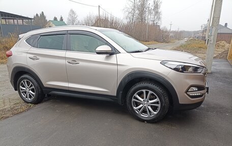 Hyundai Tucson III, 2018 год, 2 400 000 рублей, 9 фотография
