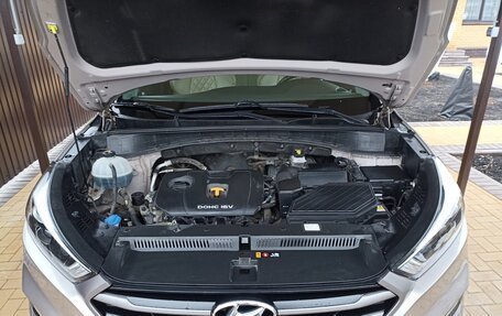 Hyundai Tucson III, 2018 год, 2 400 000 рублей, 22 фотография